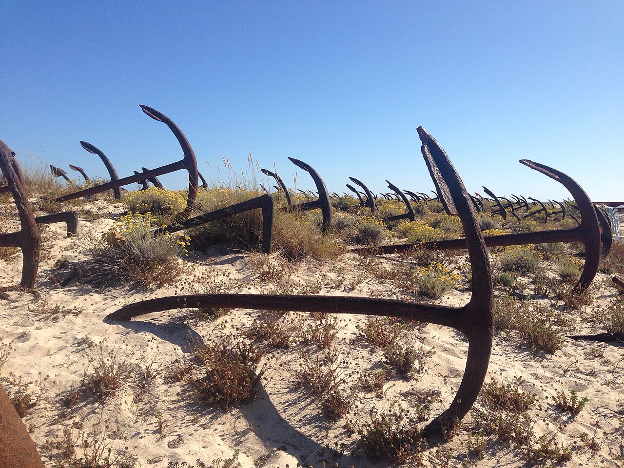Barril i Ilha de Tavira: cmentarz kotwic