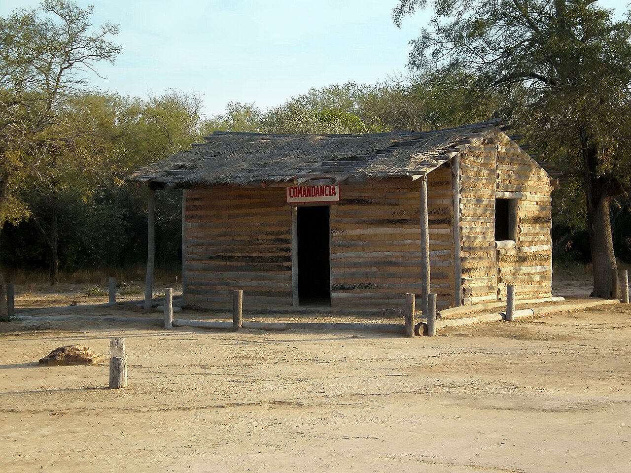 Fortín Boquerón: odtworzona komendantura w miejscu pierwszej wielkiej bitwy wojny o Chaco (1932).