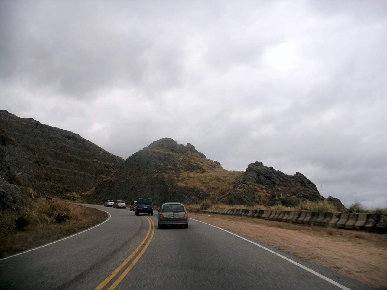 Camino de las Altas Cumbres: z Villa Carlos Paz przez Pampa de Achala do Mina Clavero (RP34)