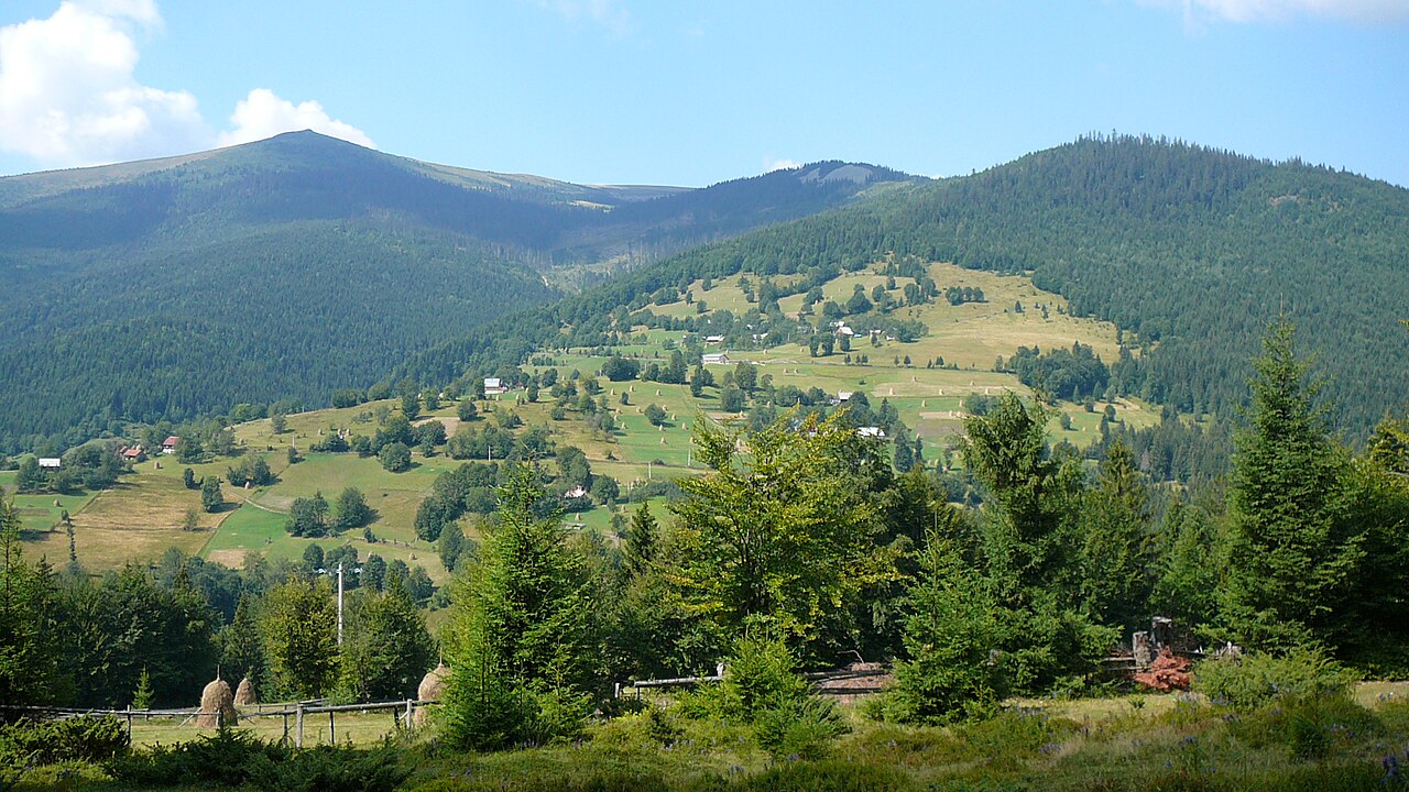 Przełęcz Vârtop: Câmpeni – Arieșeni – Vârtop – Ștei (DN75)
