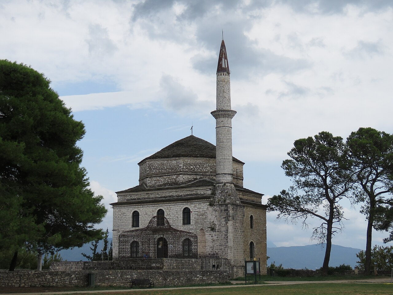 Ioannina: Muzeum Archeologiczne i twierdza (Kastro)