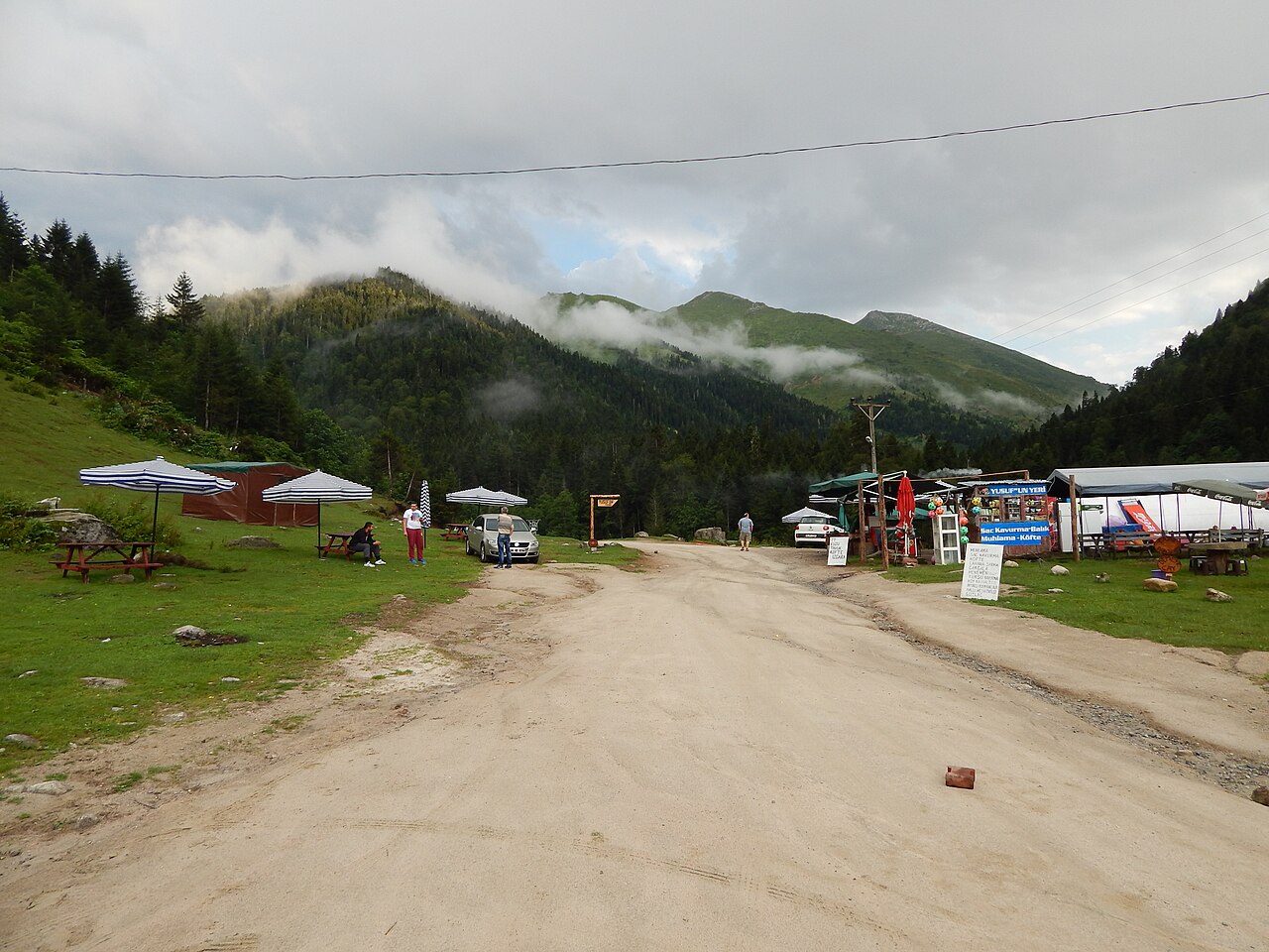 Droga z Ayder na yayla Kavrun