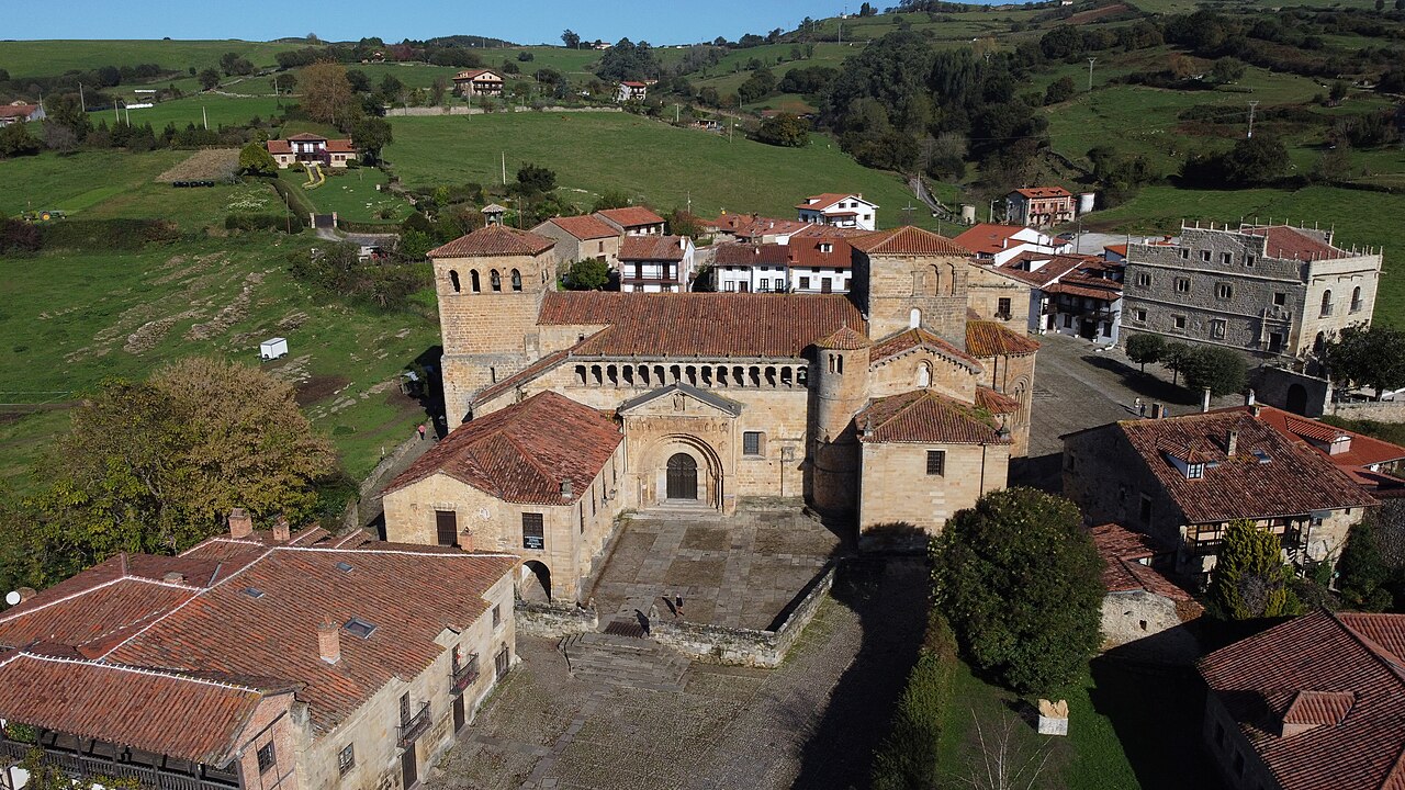Santillana del Mar i kolegiata Santa Juliana