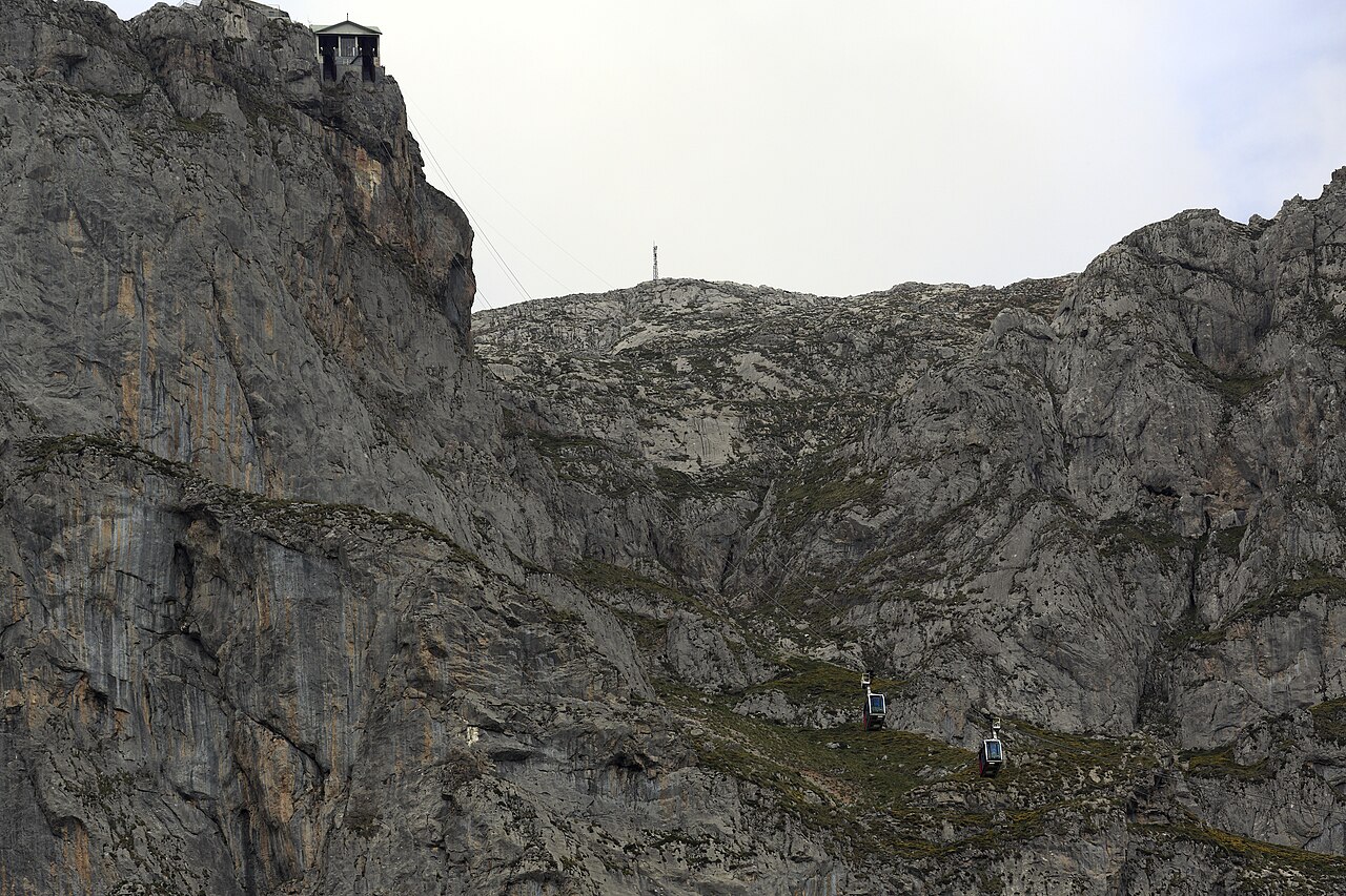 Fuente Dé i kolejka linowa (Picos de Europa)