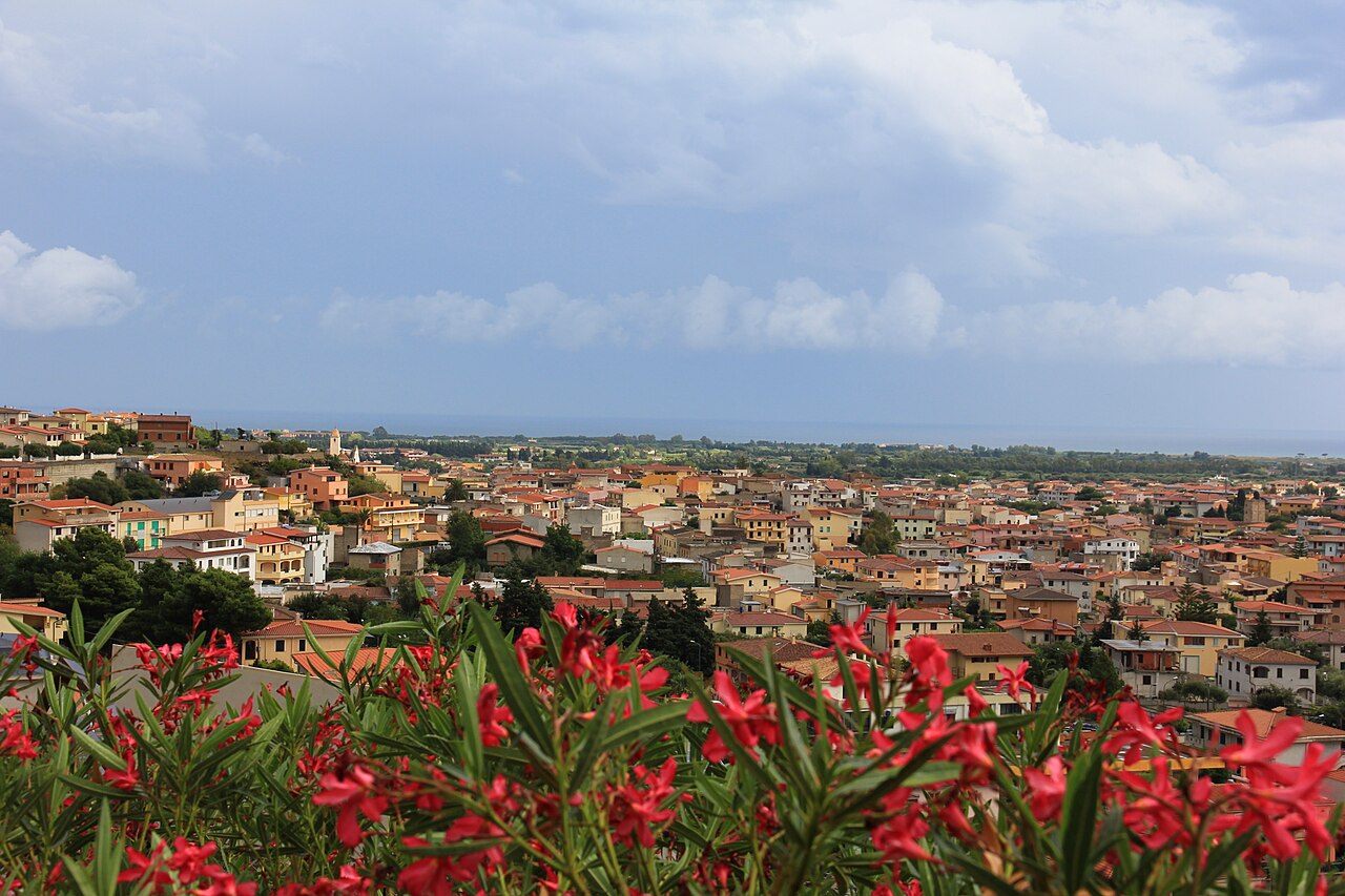 Orosei (Orosèi)